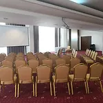 Iaki Conference & Mamaia