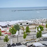 Hotel Iaki Conference & Mamaia