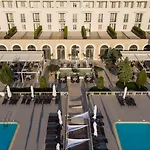 Iaki Conference & Hotel