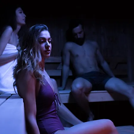 Iaki Conference & Hotel 4*