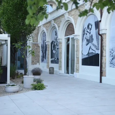 Hotel Iaki Conference &