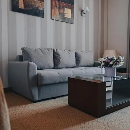 Iaki Conference & Hotel 4*