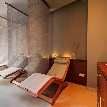 Iaki Conference & 4*