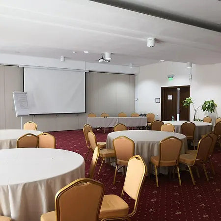 Hotel Iaki Conference &