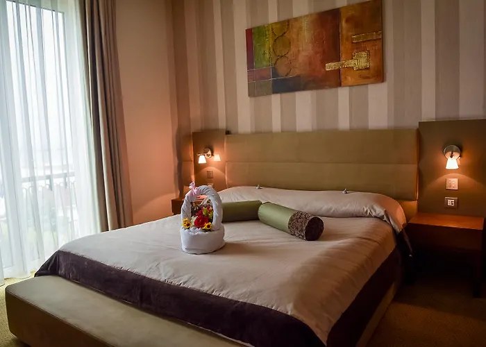 Iaki Conference & Mamaia