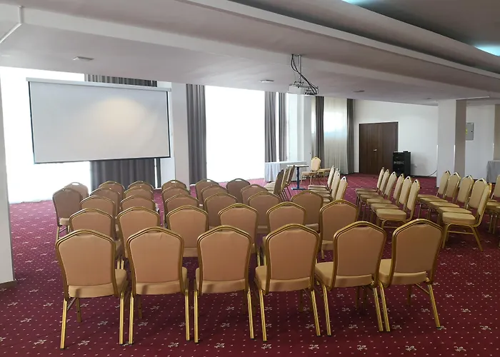 Iaki Conference & Mamaia