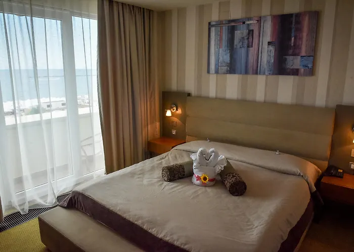 Iaki Conference & Mamaia