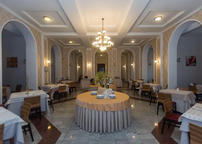 Iaki Conference & Hotel 4*